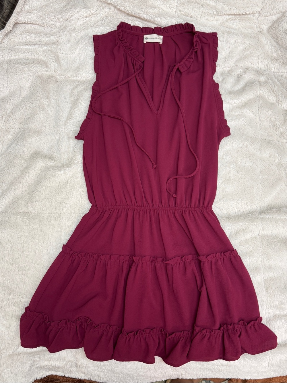 The impeccable pig ruffle sleeveless mini dress size L tiered skirt burgandy